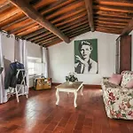Historic With And Sea Views *