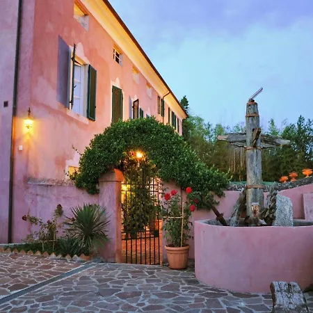 Historic With And Sea Views Massarosa
