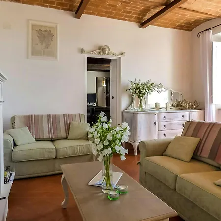 Historic With And Sea Views Ferienhaus *